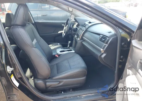 2014 Toyota Camry Se z USA, uszkodzony, nr VIN 4T1BF1FK0EU369183